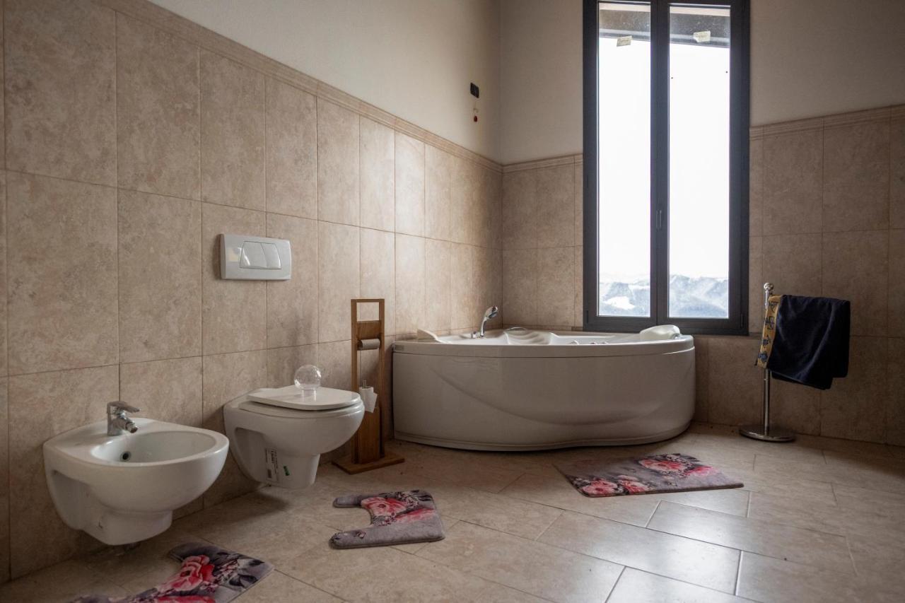 Villa Cavalieri In Vedriano Roncovetro Εξωτερικό φωτογραφία